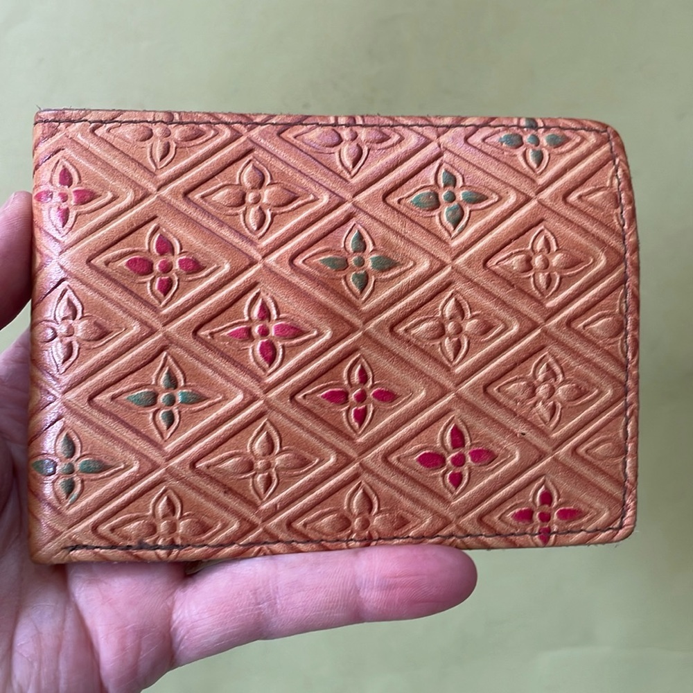 Vintage 80’s orange/cream tool made all leather wallet